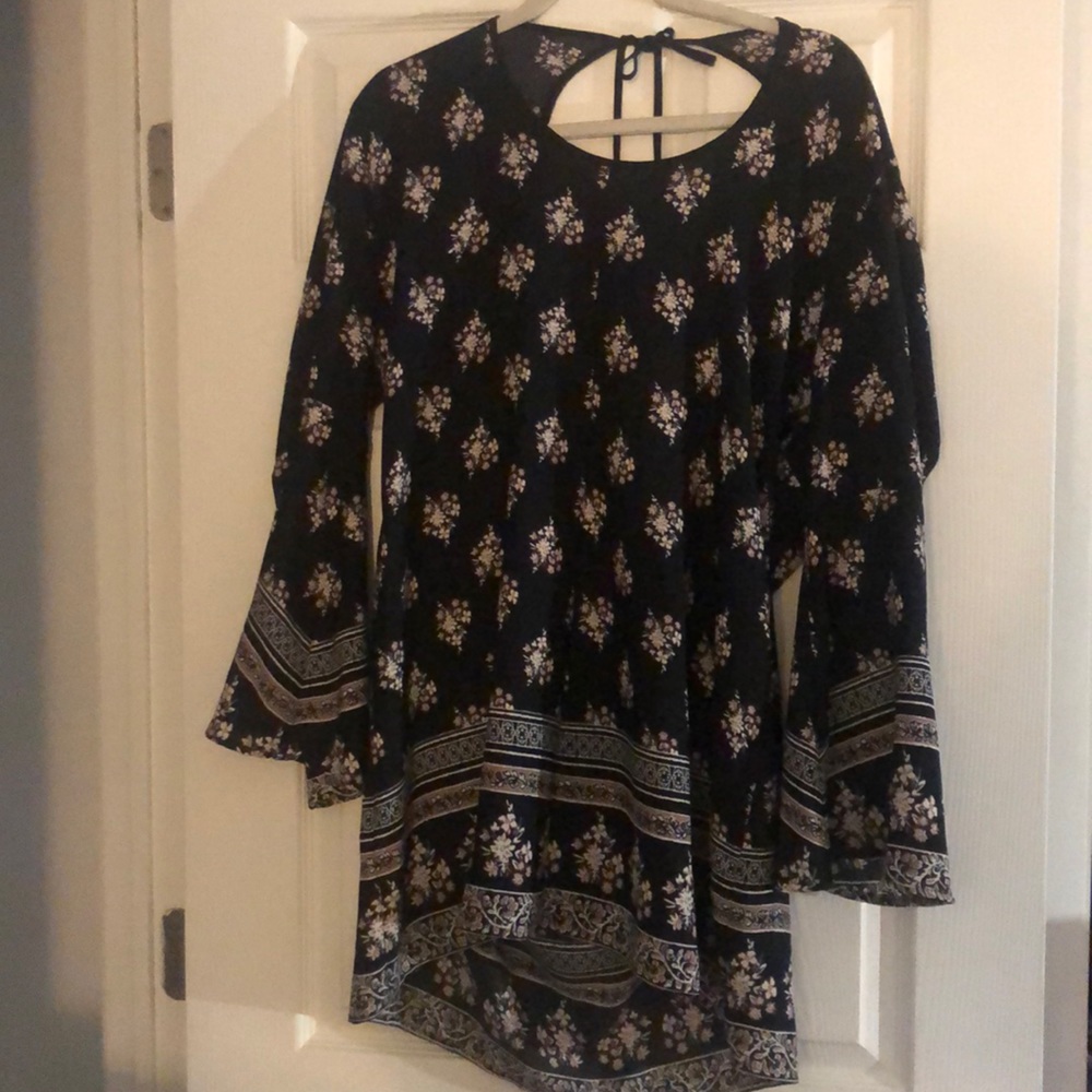 Beautiful bohemian style dress. Worn once.